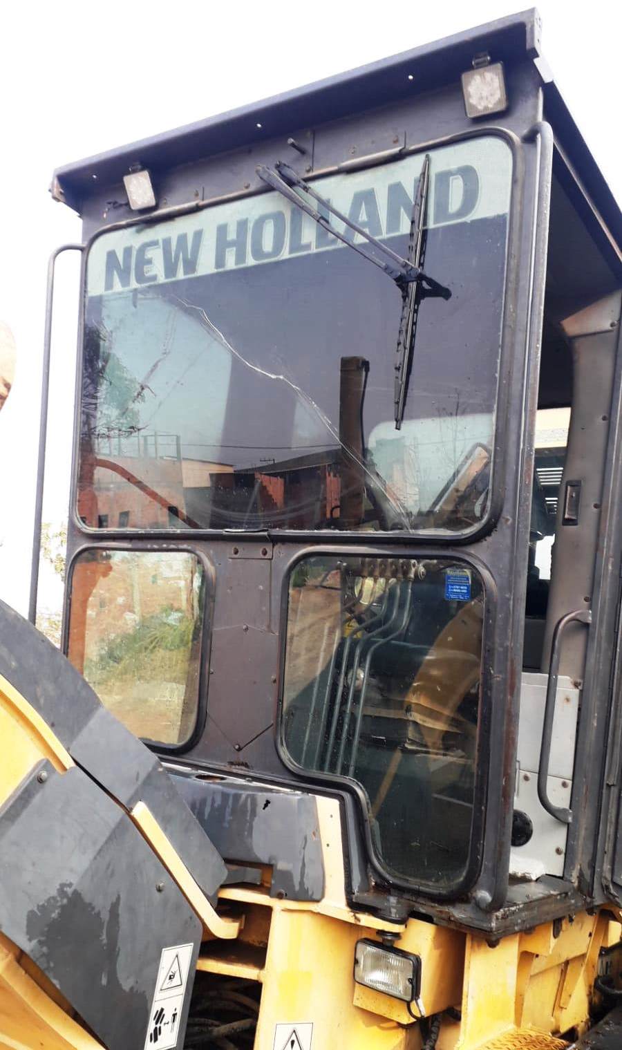 Motoniveladora New Holland RG140 2010 - Imagem 3
