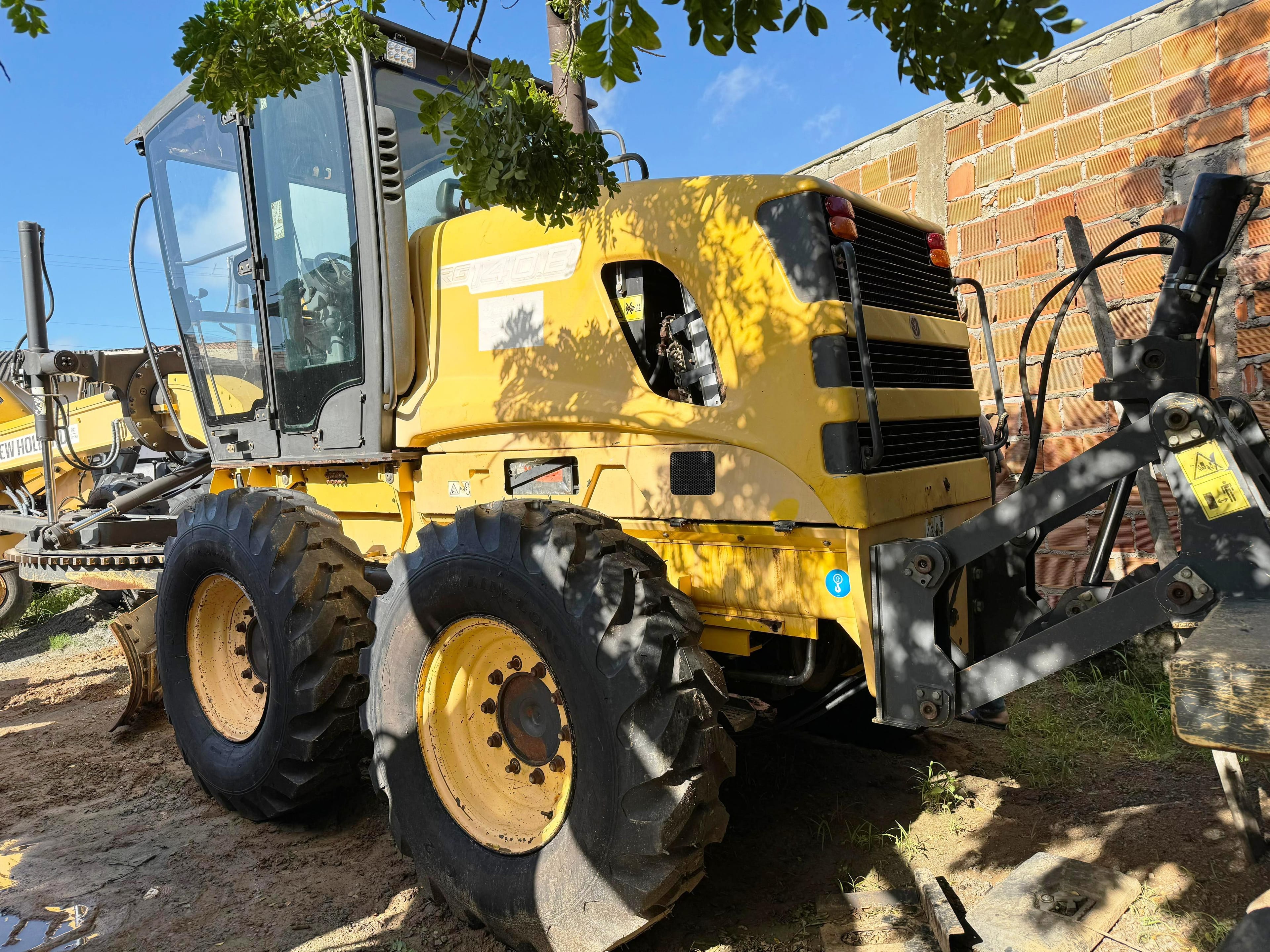Motoniveladora New Holland RG140 2011 - Imagem 2