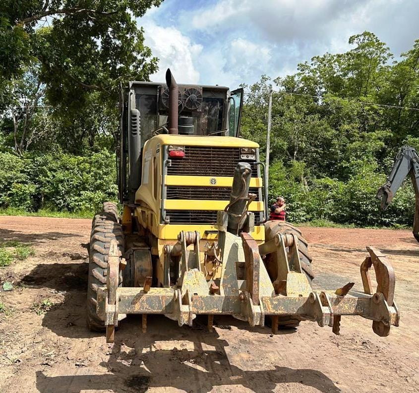 Motoniveladora New Holland RG170 2011 - Imagem 3