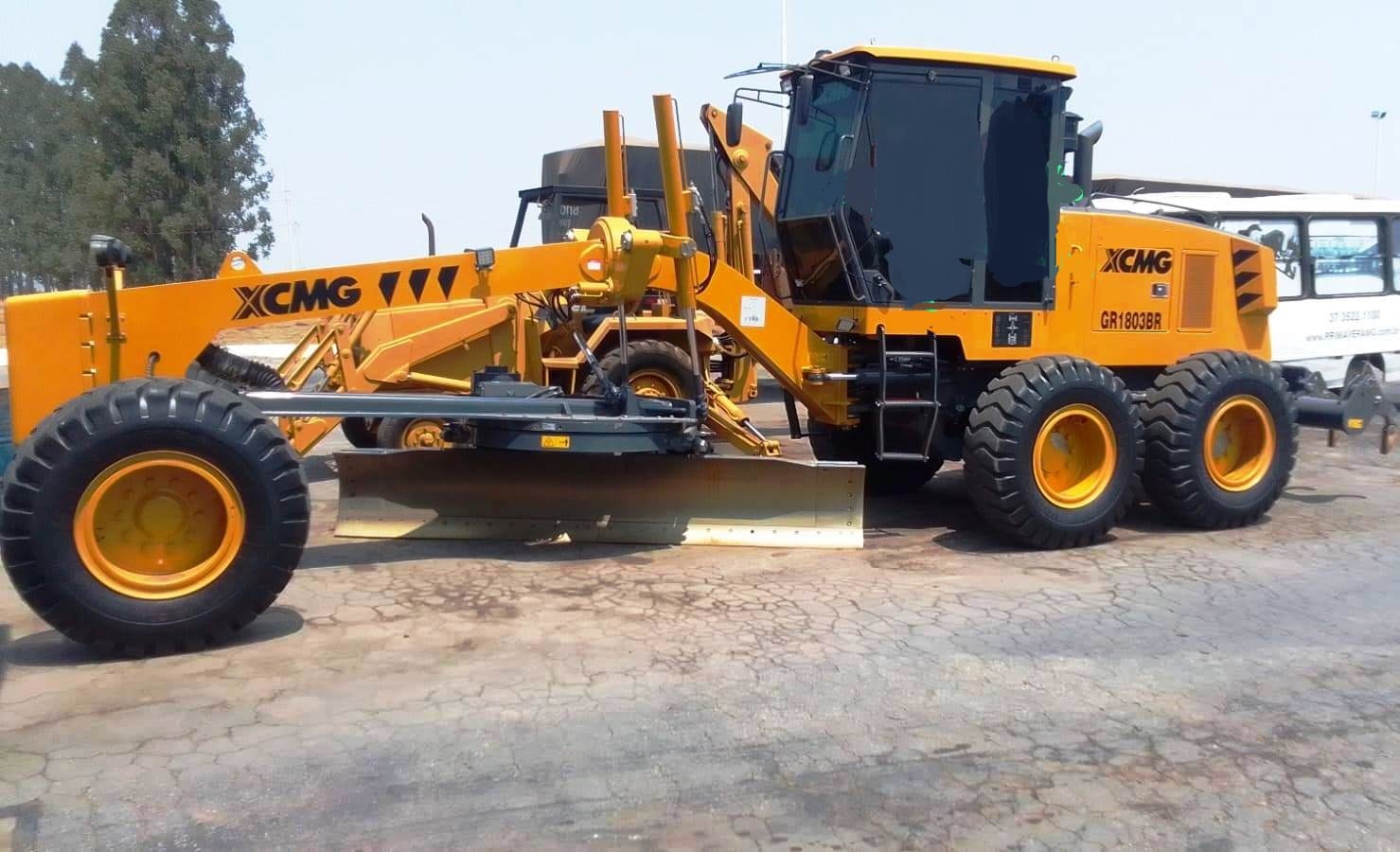 Motoniveladora XCMG GR1803BR 2021 - Imagem 3