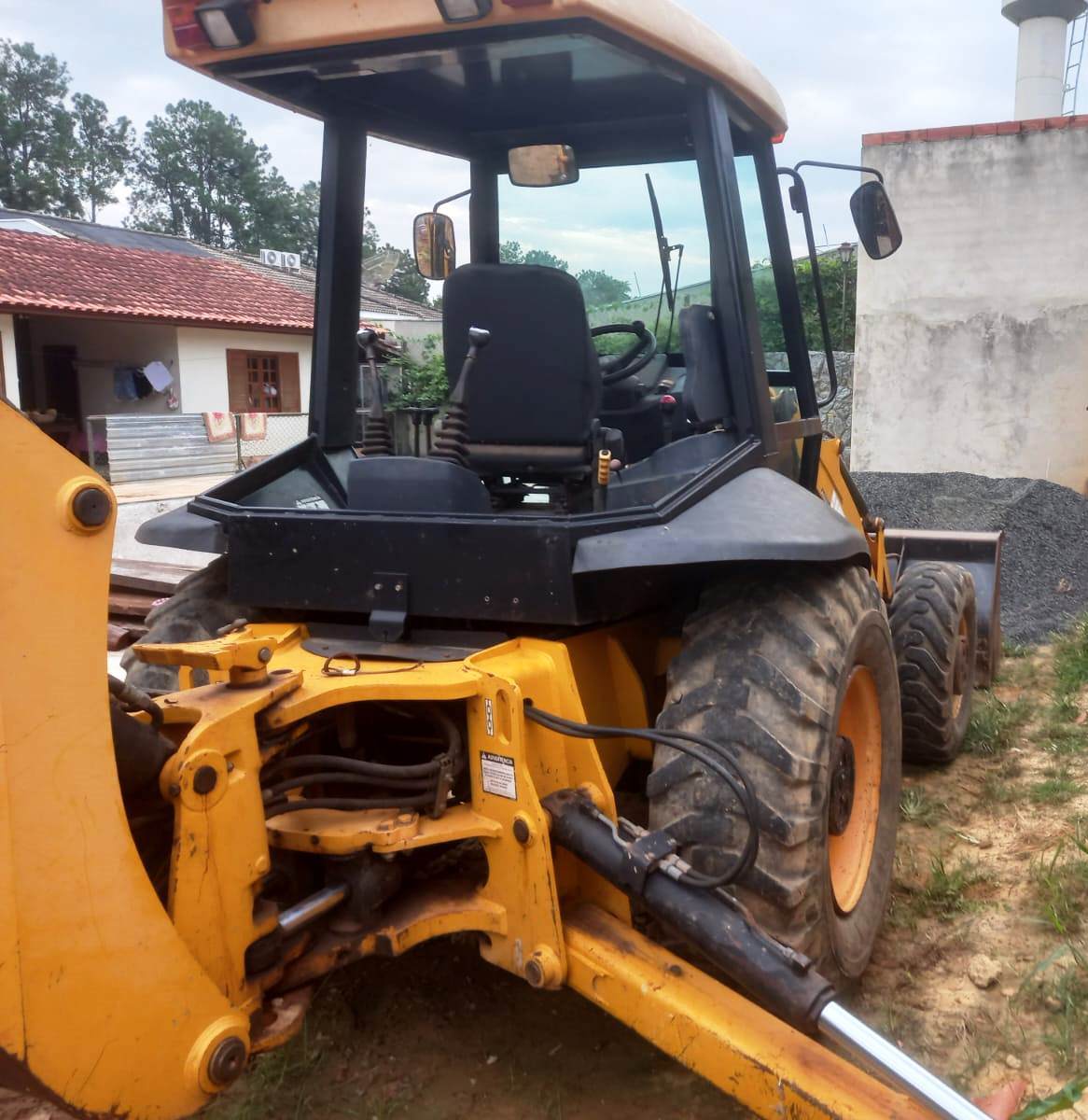 Retroescavadeira JCB 3C 2014 - Imagem 2