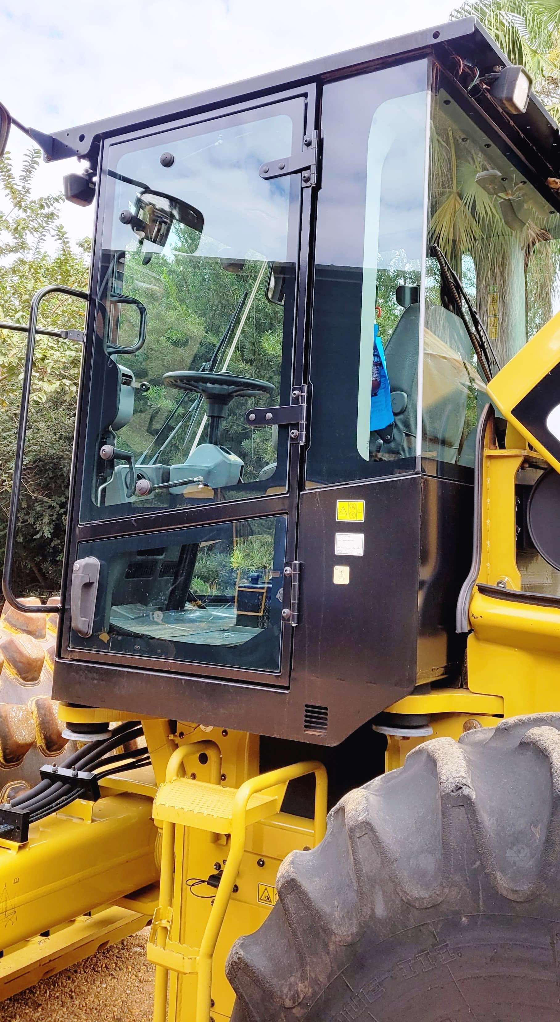 Rolo compactador Caterpillar CP54B 2019 - Imagem 5