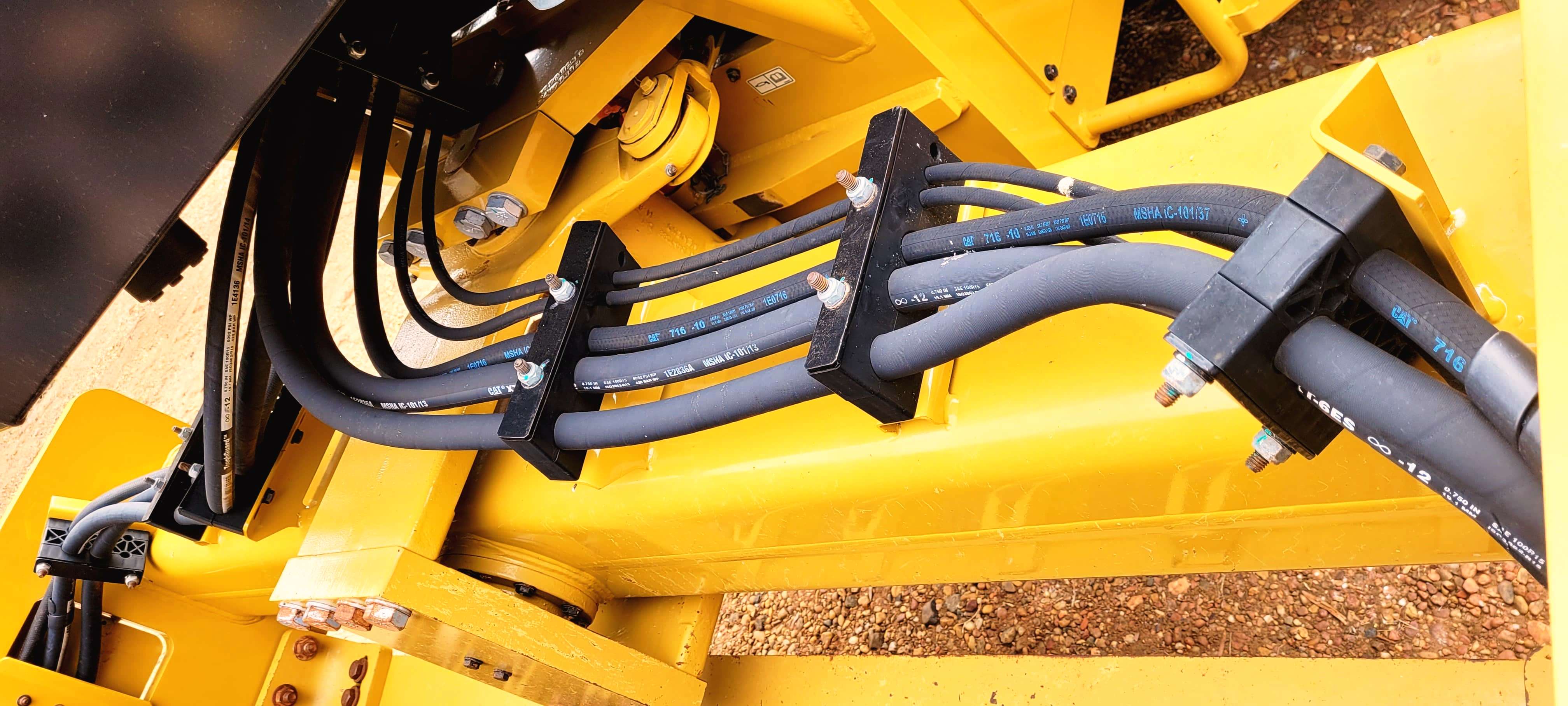 Rolo compactador Caterpillar CP54B 2019 - Imagem 7