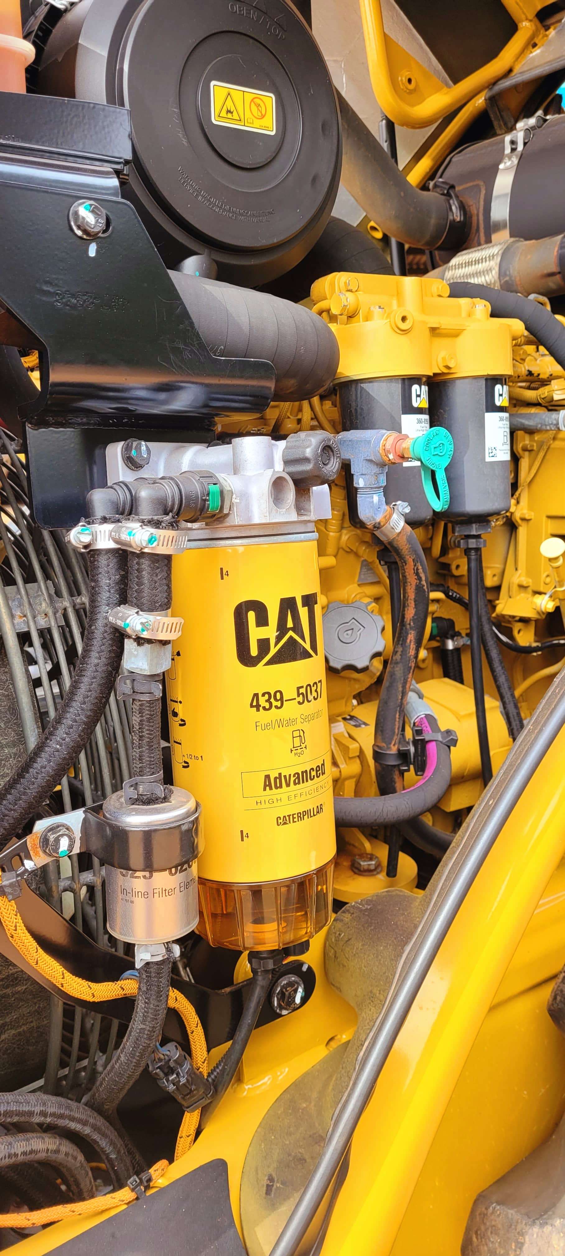 Rolo compactador Caterpillar CP54B 2019 - Imagem 12