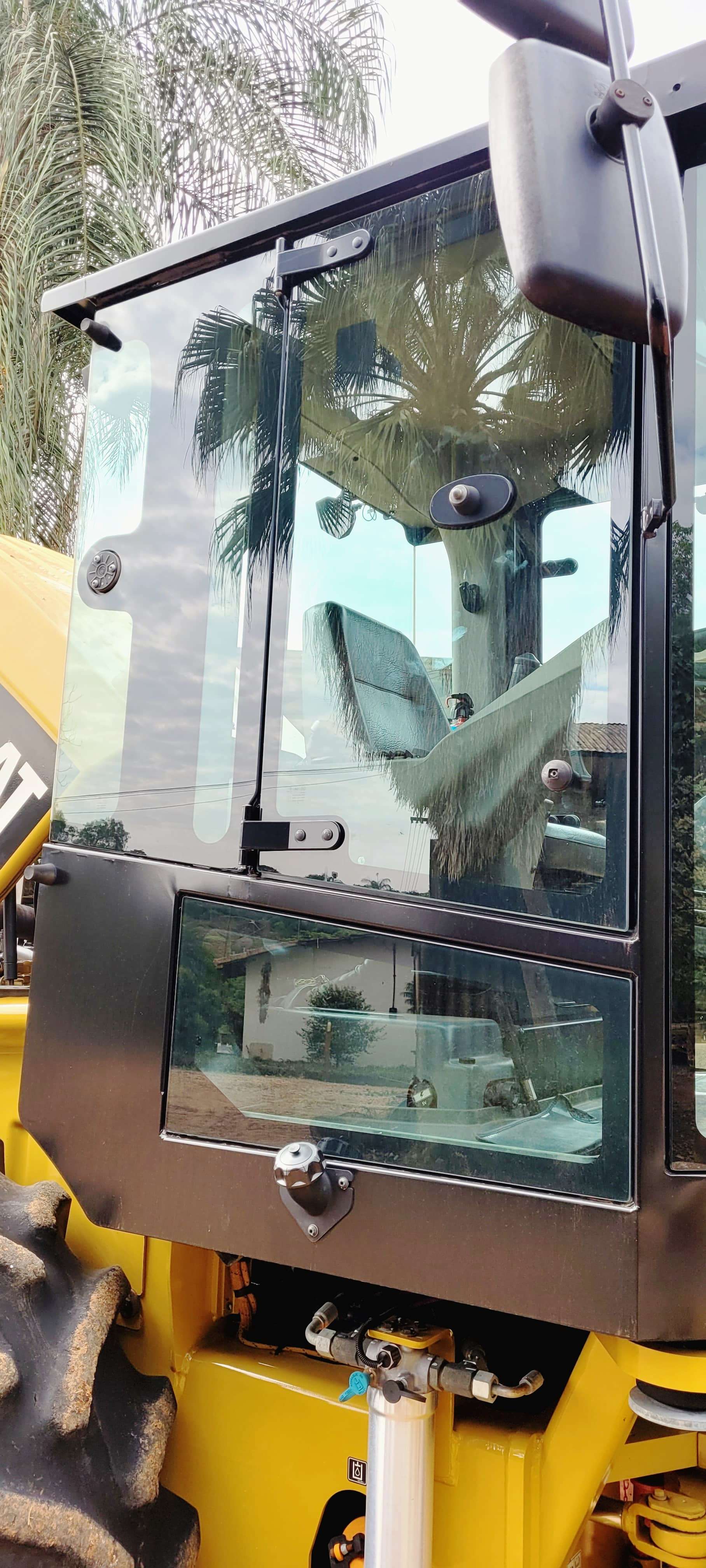 Rolo compactador Caterpillar CP54B 2019 - Imagem 17