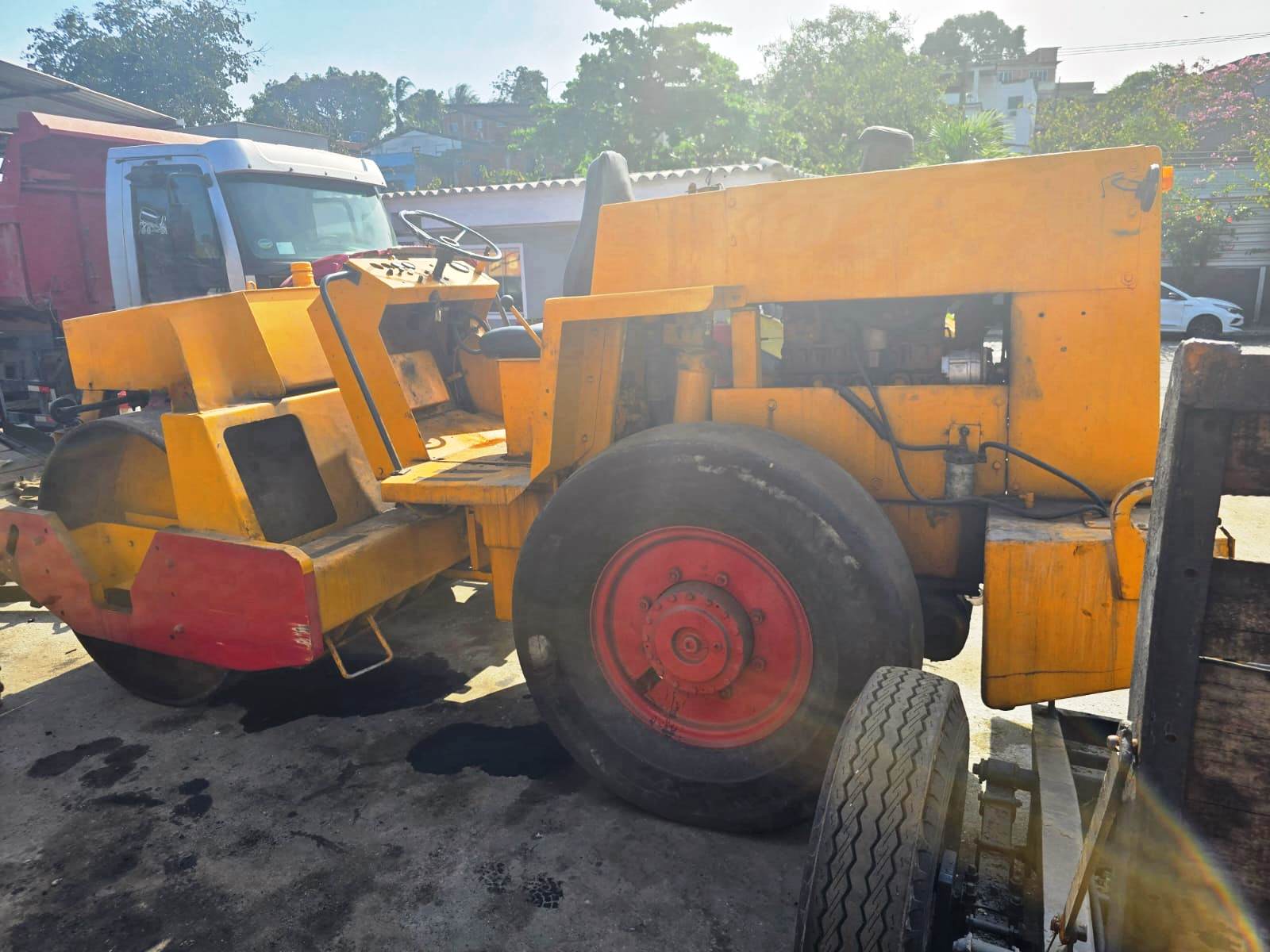 Rolo compactador Dynapac CA15 1990 - Imagem 3