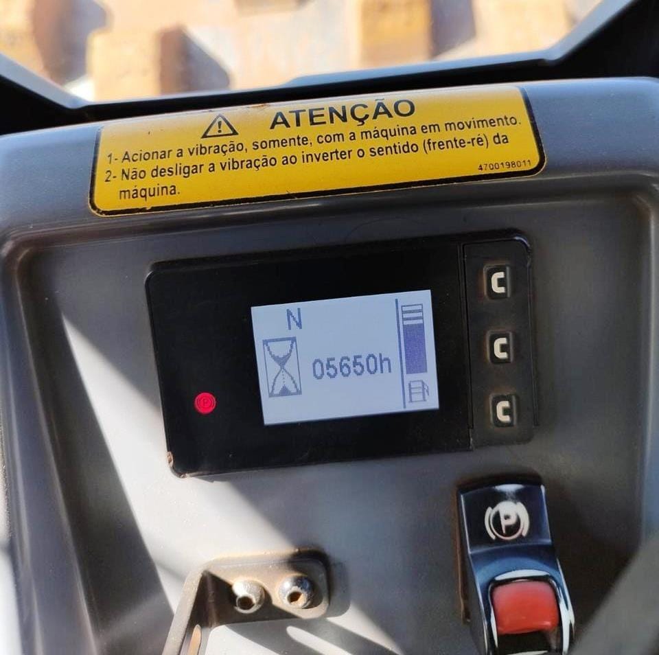 Rolo compactador Dynapac CA25 2022 - Imagem 4
