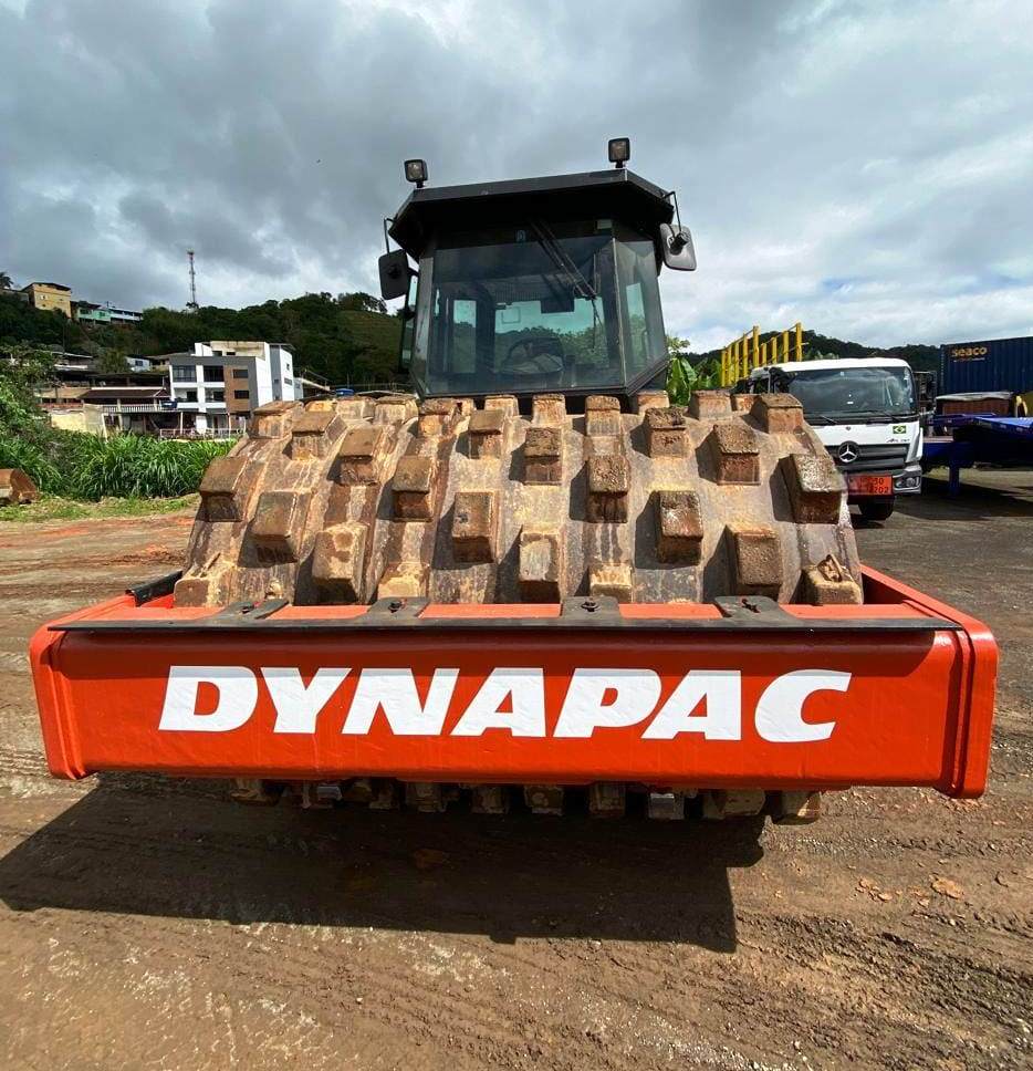 Rolo compactador Dynapac CA250 2011 - Imagem 3