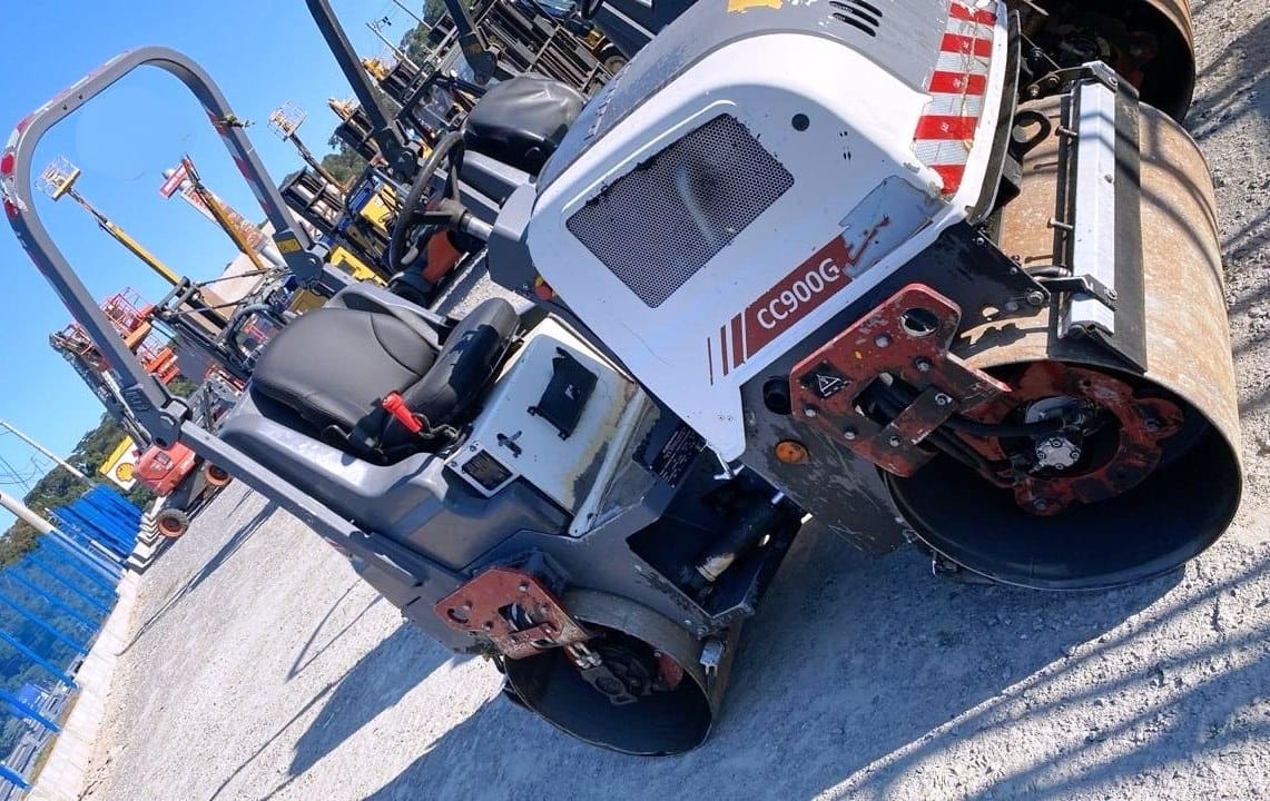 Rolo compactador Dynapac CC900 2019 - Imagem 1