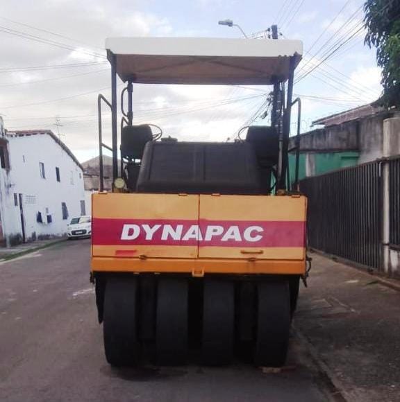 Rolo compactador Dynapac CP-271 2003 - Imagem 4