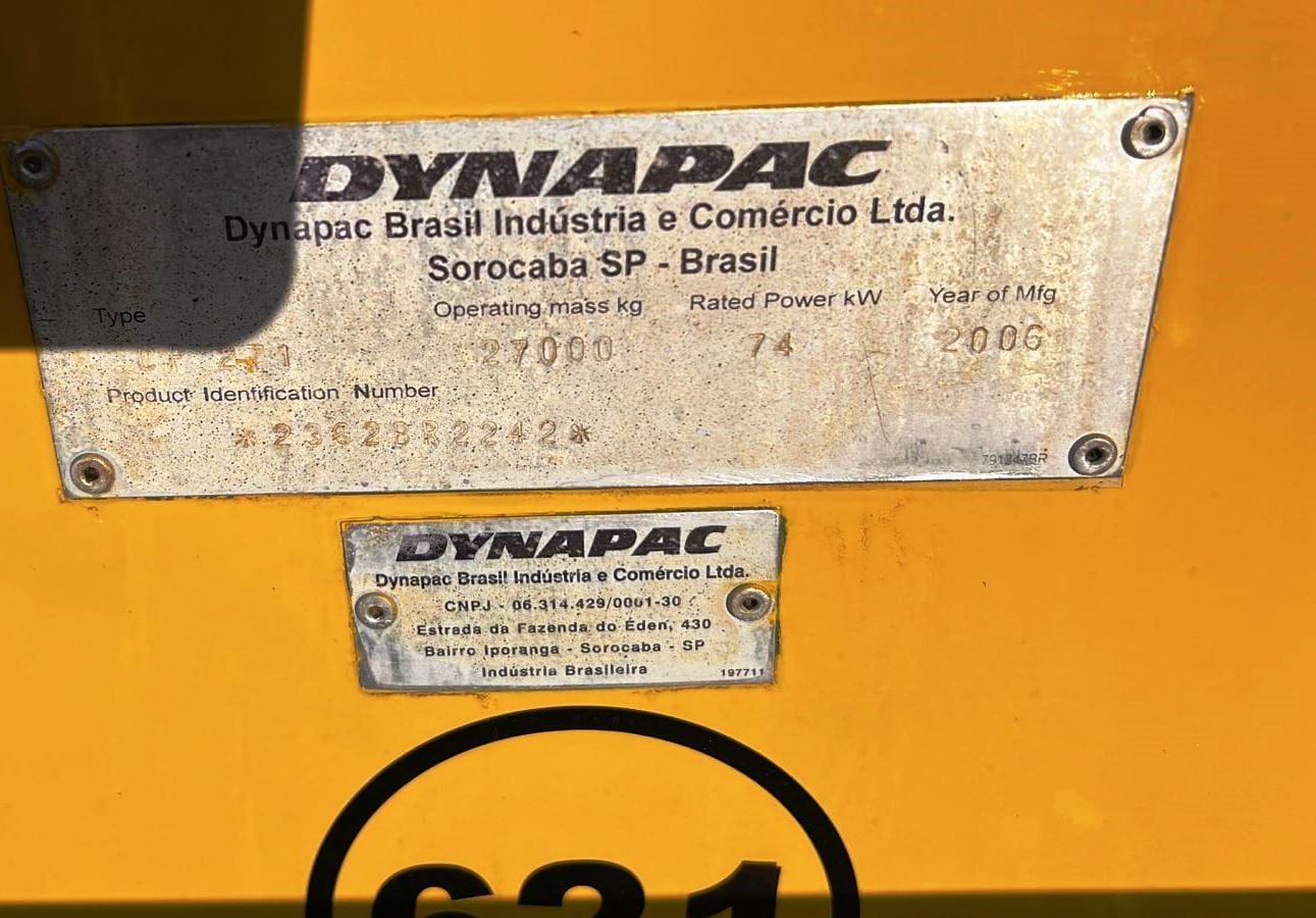 Rolo compactador Dynapac CP-271 2006 - Imagem 4