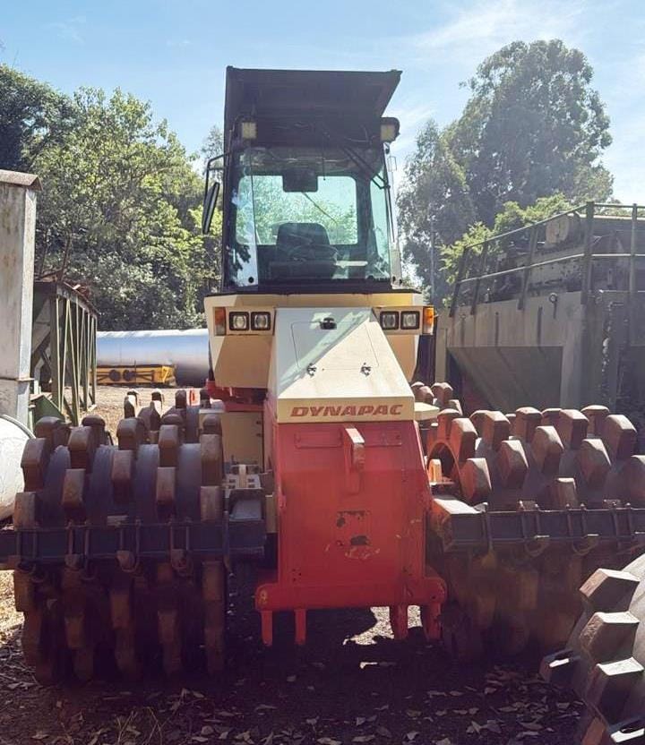 Rolo compactador Dynapac CT300 2008 - Imagem 3