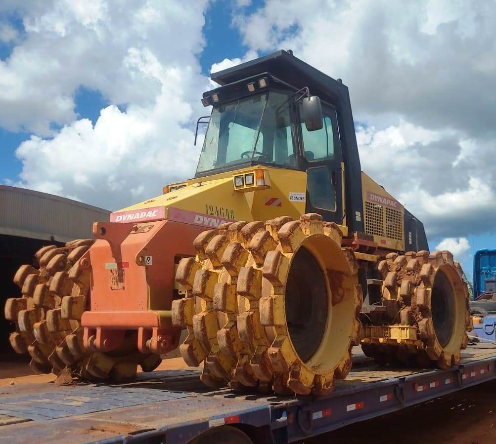 Rolo compactador Dynapac CT300 2012 - Imagem 1