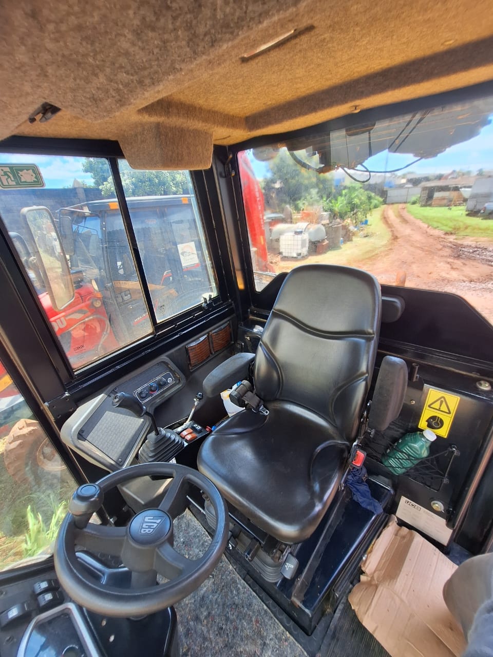 Rolo compactador JCB VM116 2022 - Imagem 13