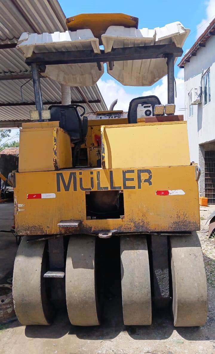 Rolo compactador Müller AP 26 2010 - Imagem 3