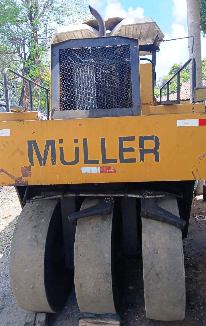 Rolo compactador Müller AP 26 2010 - Imagem 4