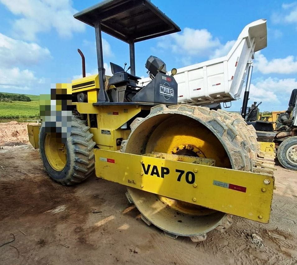 Rolo compactador Müller VAP70 2007 - Imagem 2