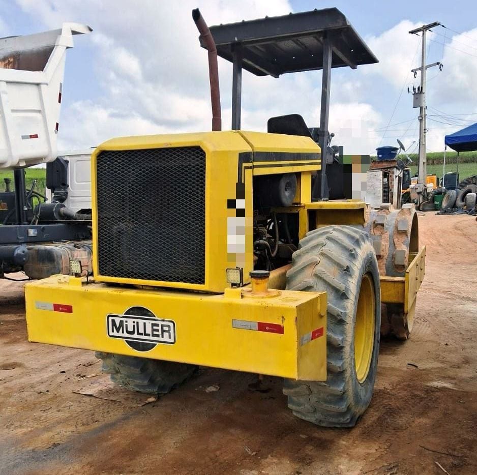 Rolo compactador Müller VAP70 2007 - Imagem 4