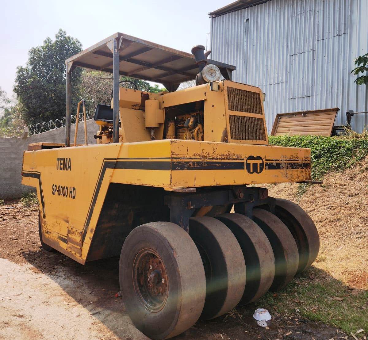 Rolo compactador Tema Terra SP8000 1986 - Imagem 1