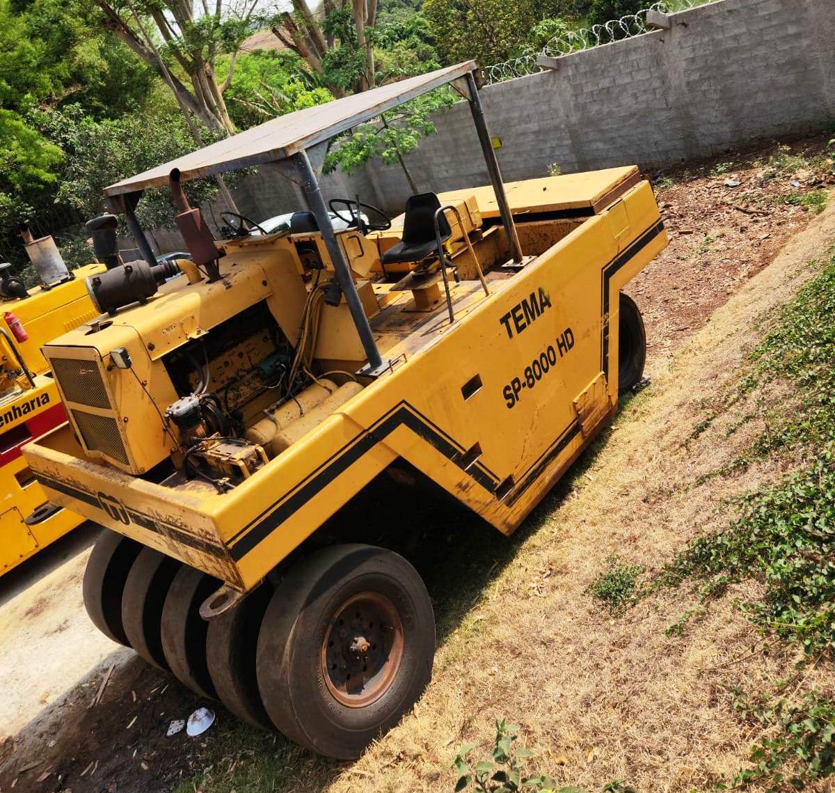 Rolo compactador Tema Terra SP8000 1986 - Imagem 3