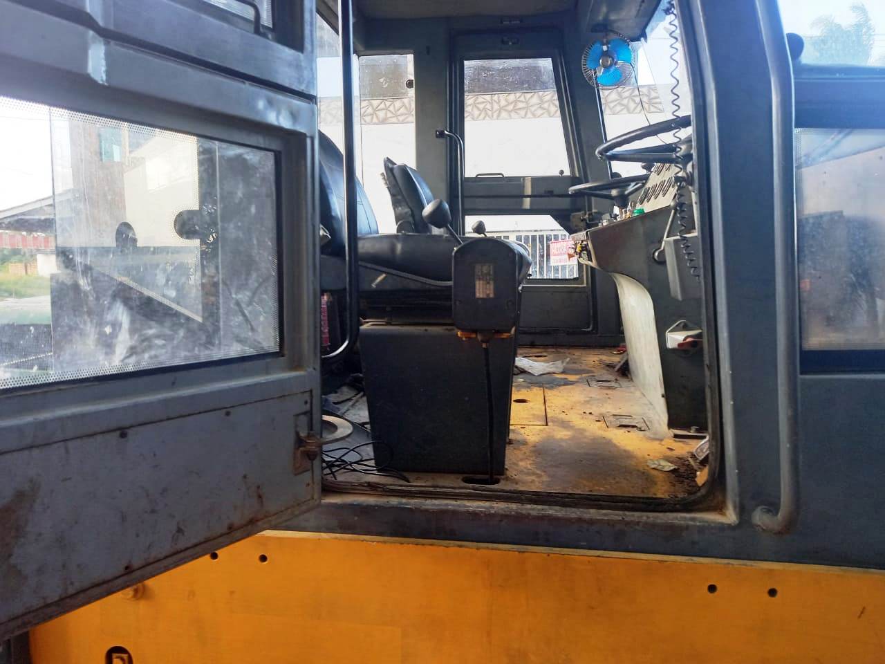 Rolo compactador XCMG XP201 2016 - Imagem 12