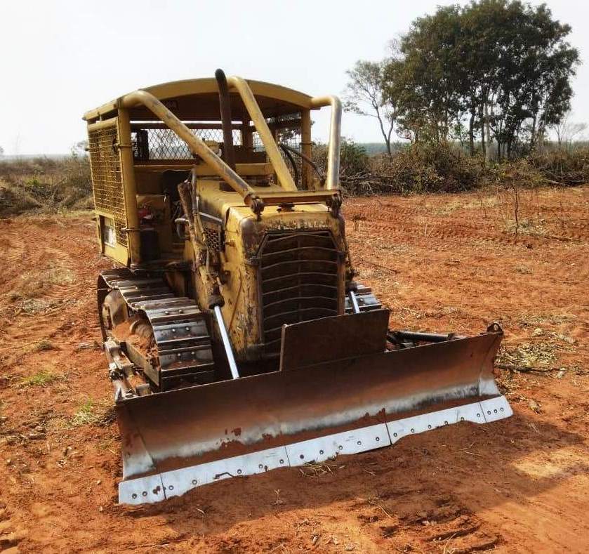 Trator de esteira Caterpillar D4EDD 1989 - Imagem 3