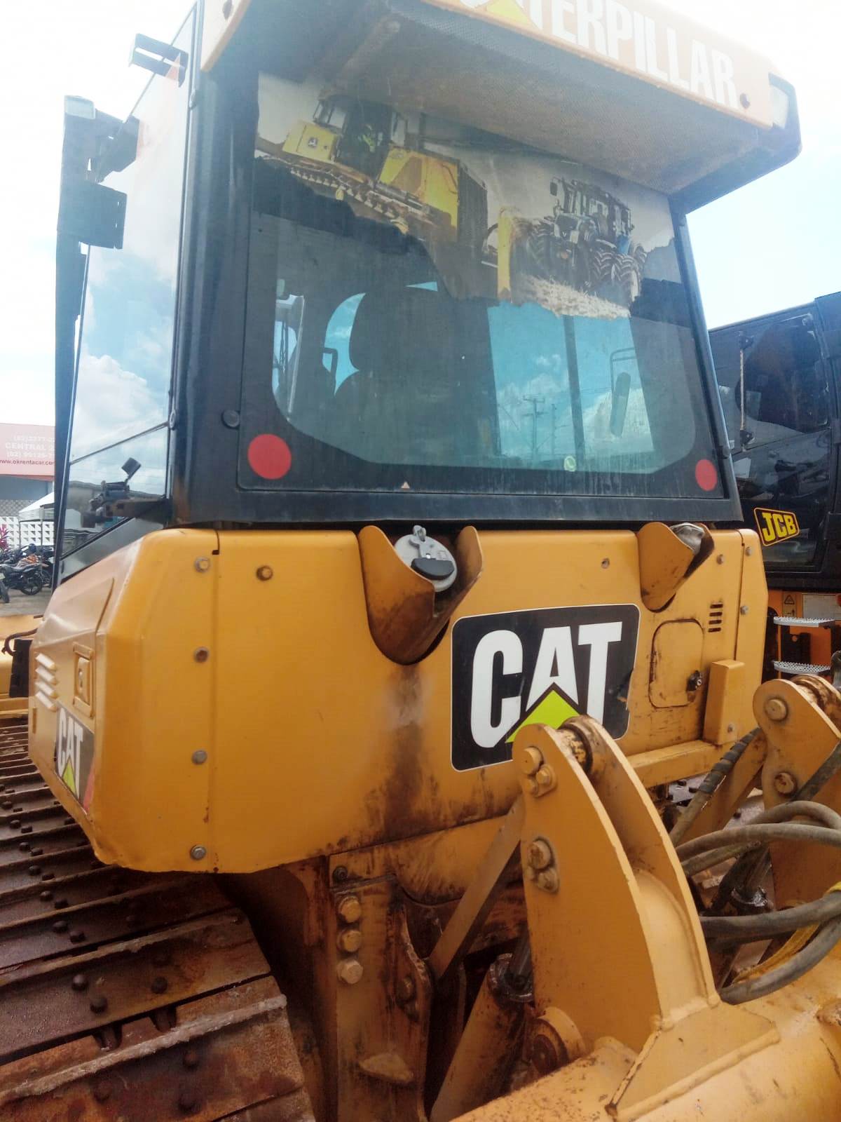 Trator de esteira Caterpillar D5K 2011 - Imagem 8
