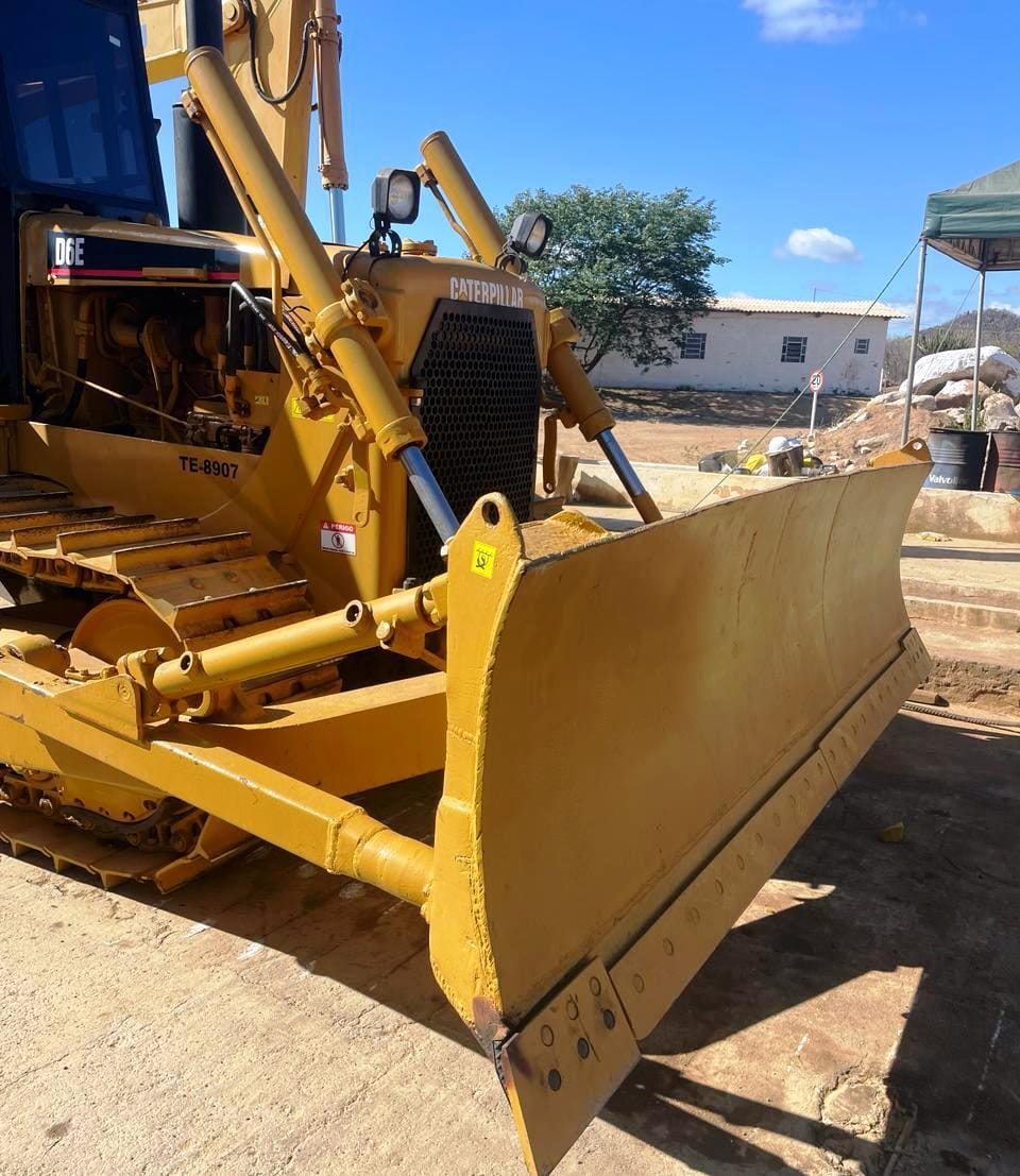 Trator de esteira Caterpillar D6EPS 1989 - Imagem 3