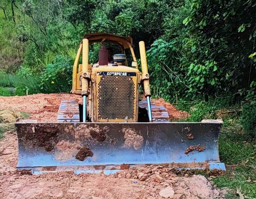 Trator de esteira Caterpillar D6EPS 1990 - Imagem 3