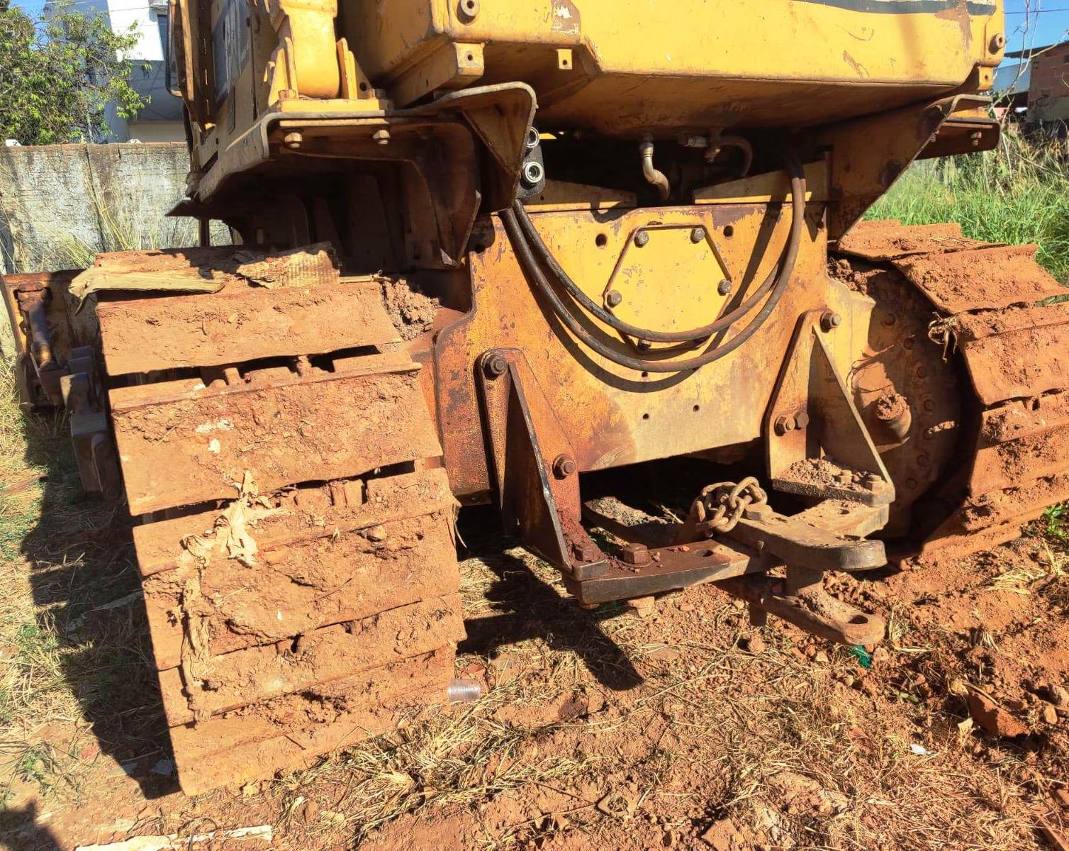 Trator de esteira Caterpillar D6ESR 1996 - Imagem 14
