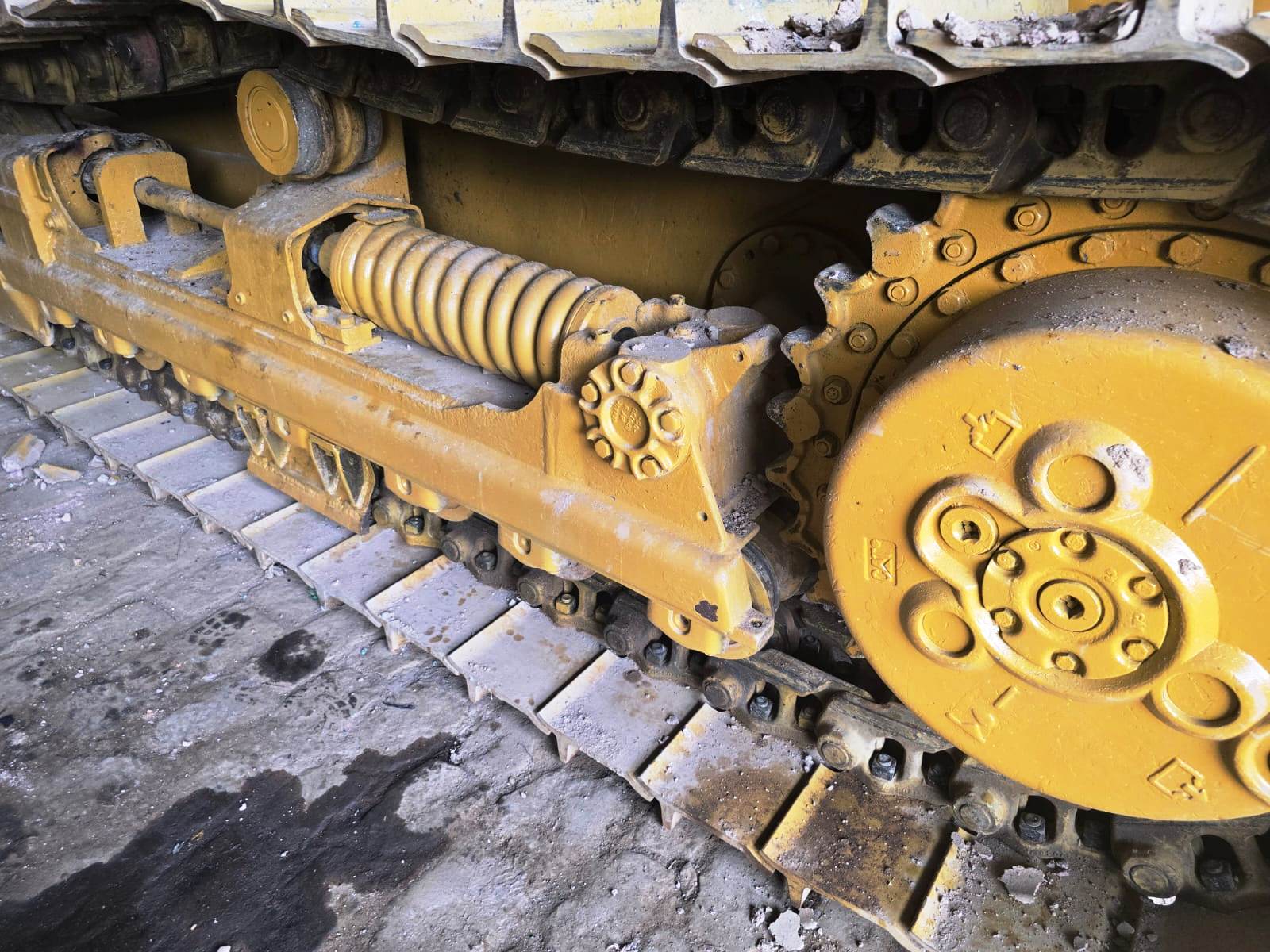 Trator de esteira Caterpillar D6K 2012 - Imagem 6
