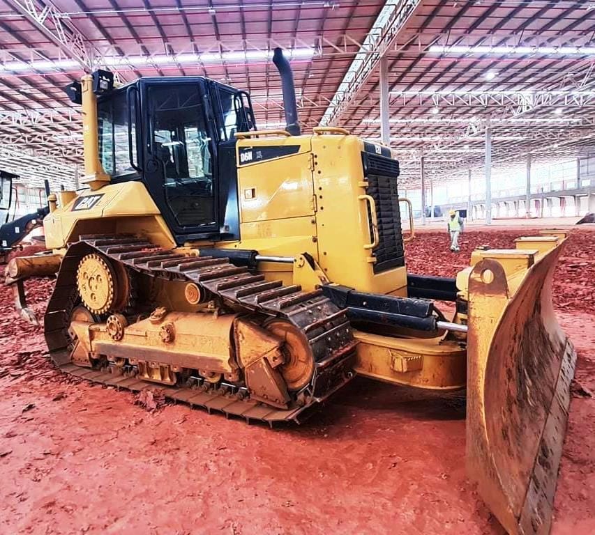 Trator de esteira Caterpillar D6N 2015 - Imagem 8