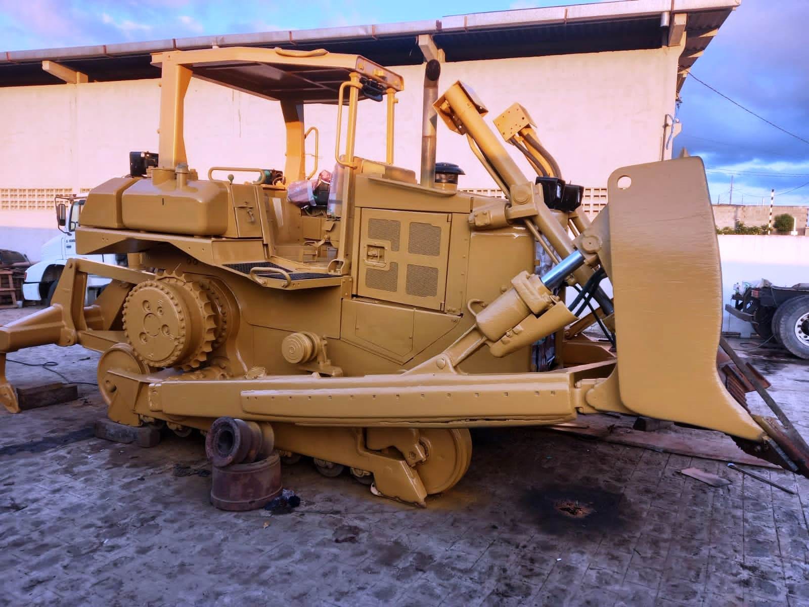 Trator de esteira Caterpillar D6R 2005 - Imagem 4