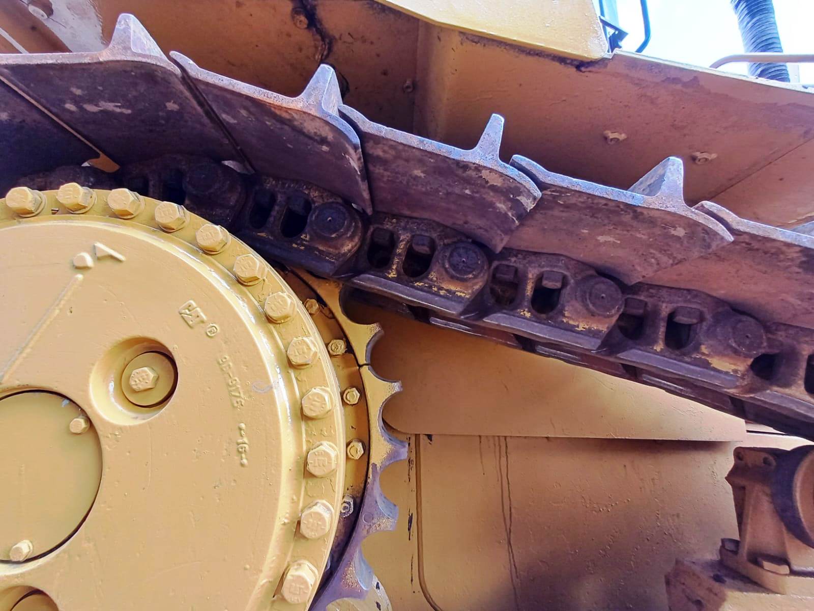 Trator de esteira Caterpillar D6T 2013 - Imagem 7