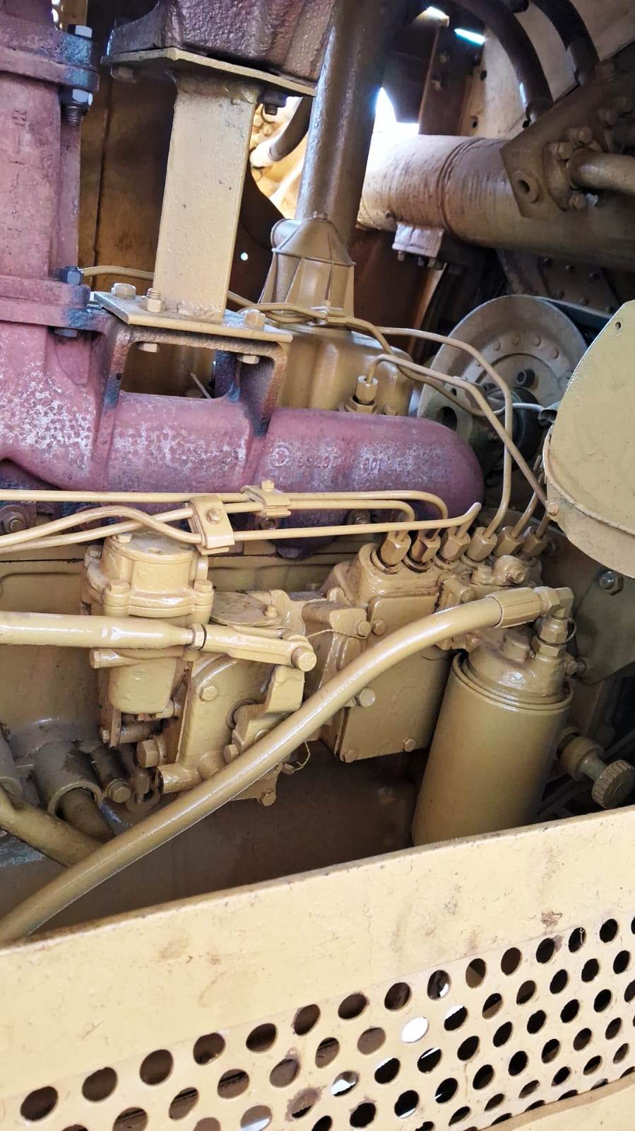 Trator de esteira Caterpillar D7F 1972 - Imagem 5