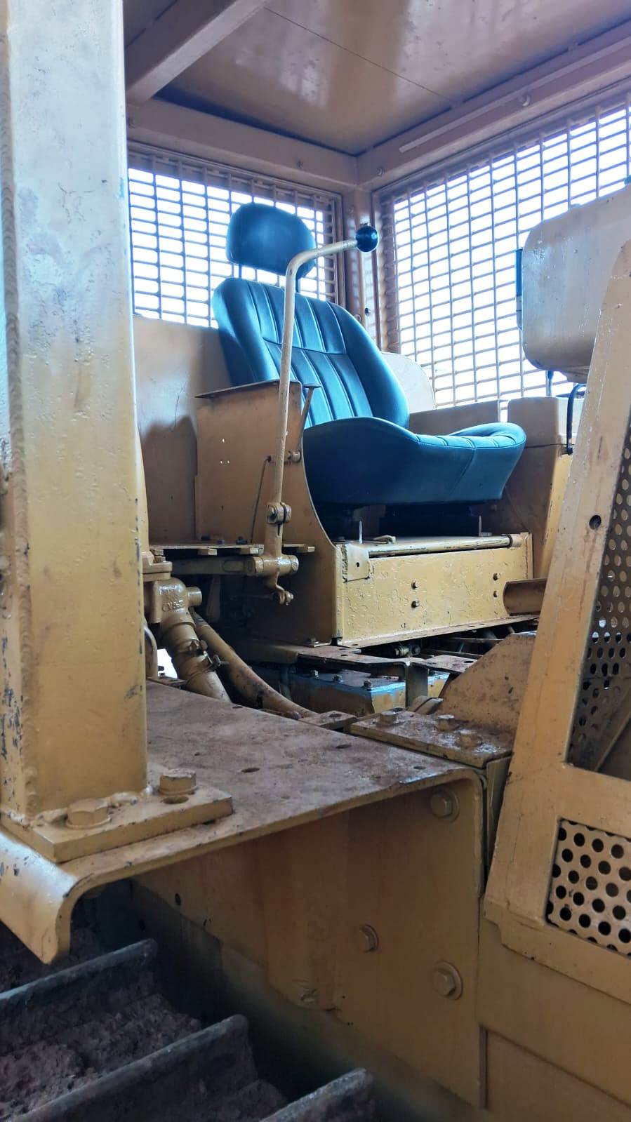 Trator de esteira Caterpillar D7F 1972 - Imagem 7
