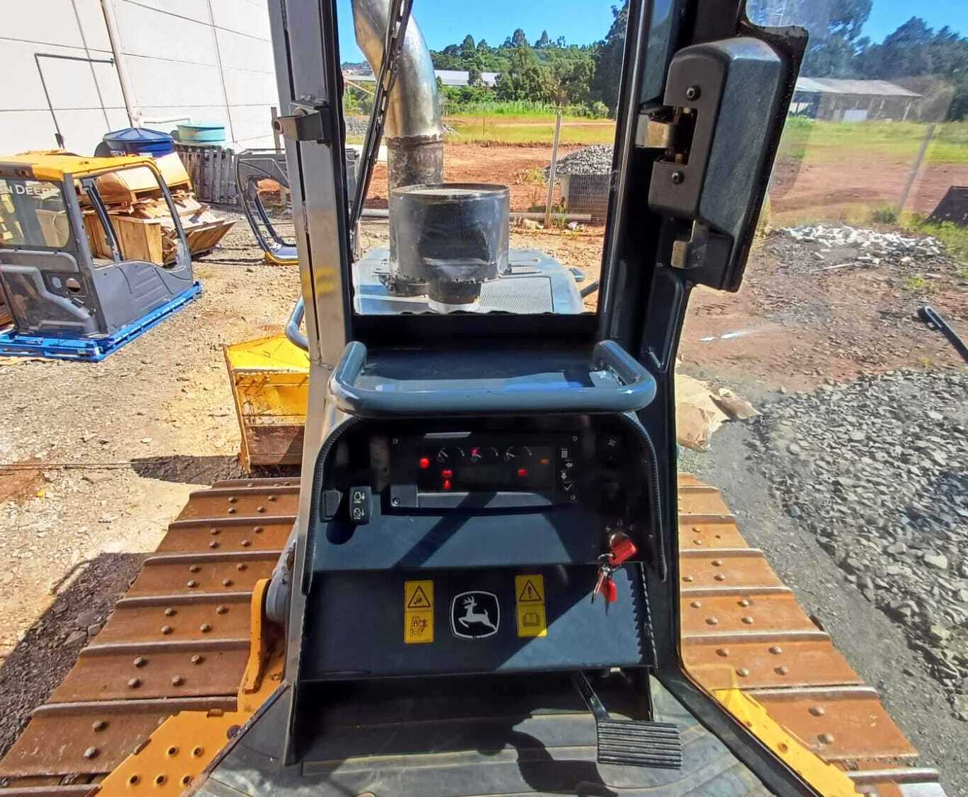 Trator de esteira John Deere 700J 2017 - Imagem 6