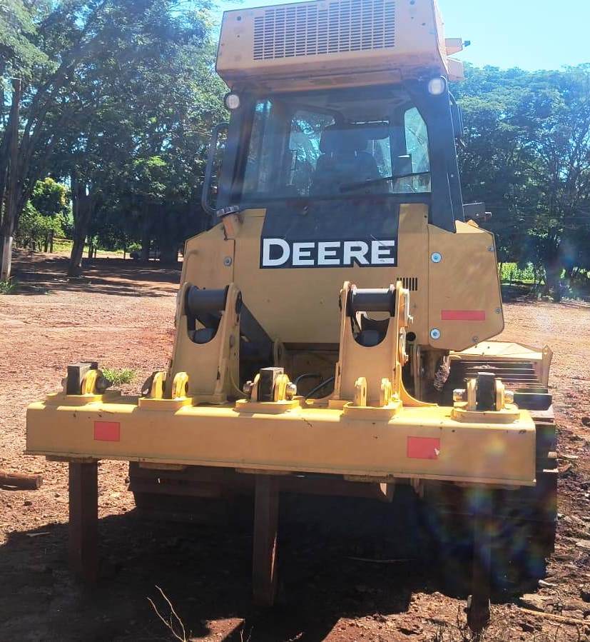 Trator de esteira John Deere 700J 2023 - Imagem 3