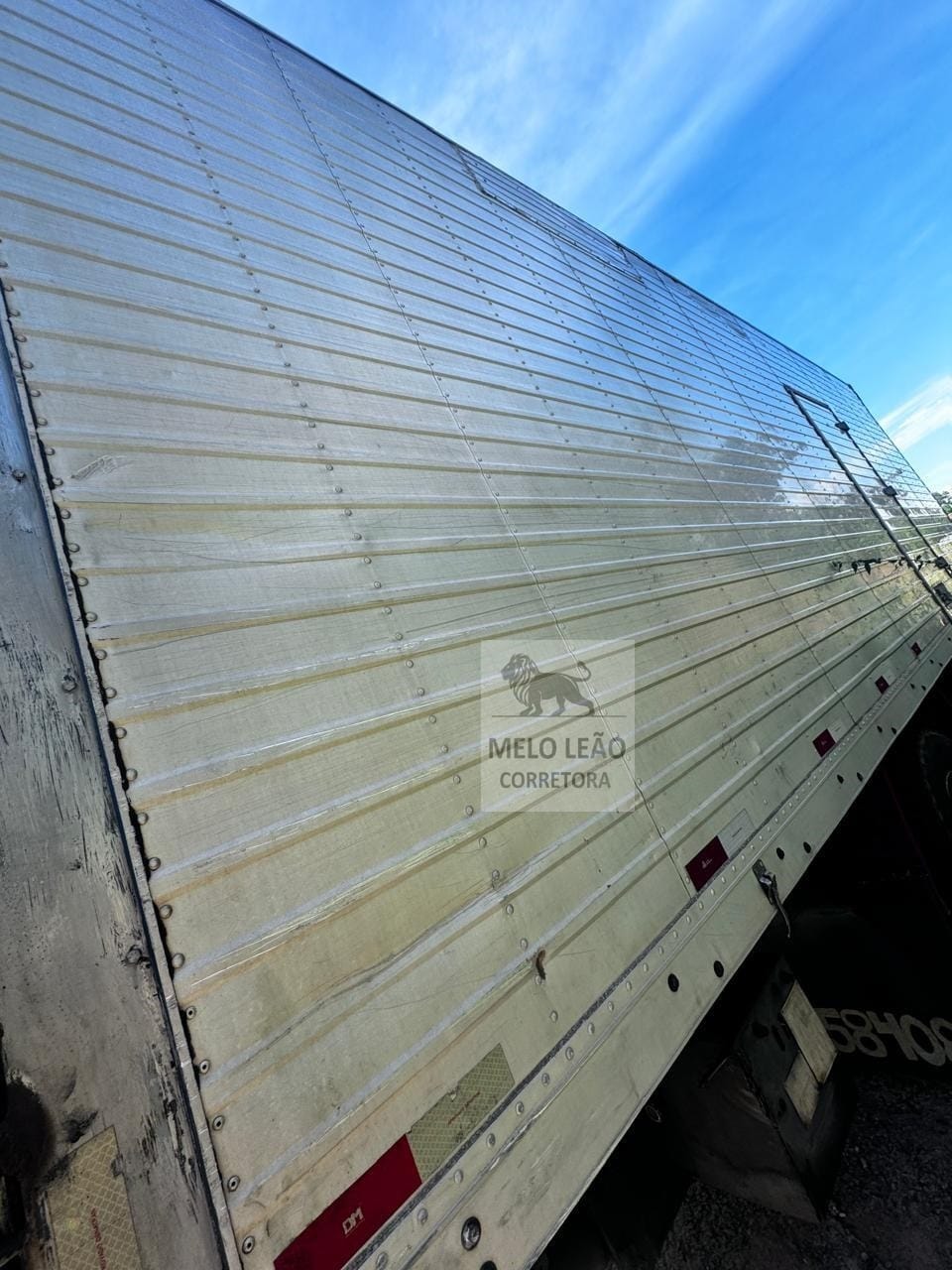 Caminhão Baú Ford Cargo 1317 4x2 2009 - Imagem 10