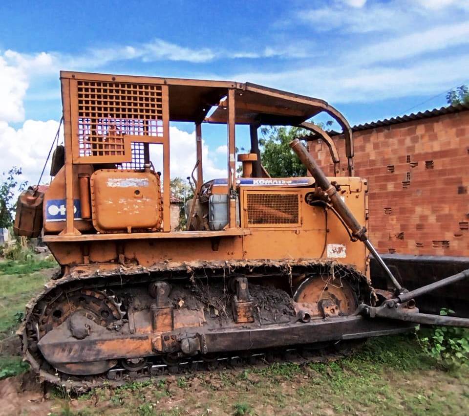 Trator de esteira Komatsu  D50 1986 - Imagem 1