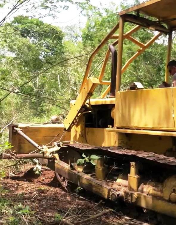 Trator de esteira Komatsu  D50 1987 - Imagem 7