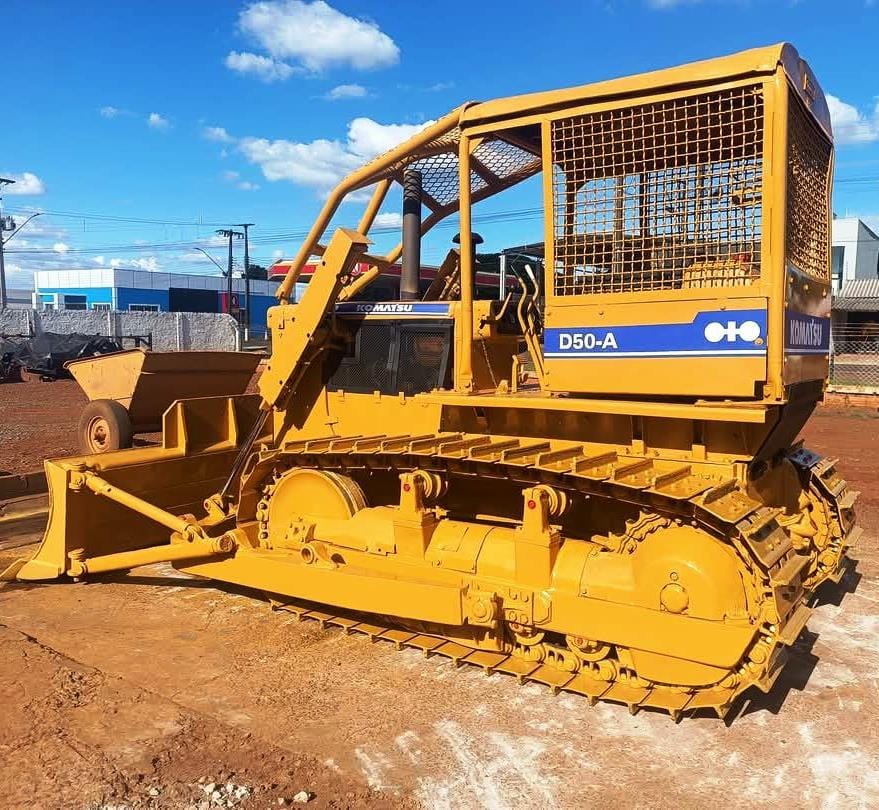 Trator de esteira Komatsu  D50 1990 - Imagem 3