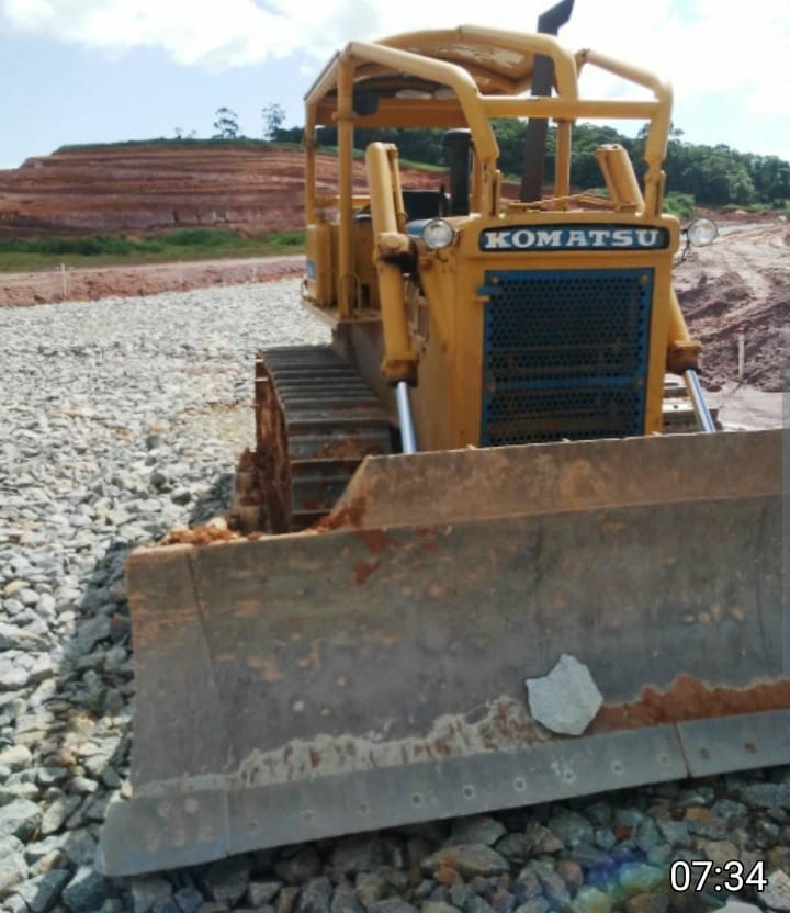 Trator de esteira Komatsu  D50 1992 - Imagem 3