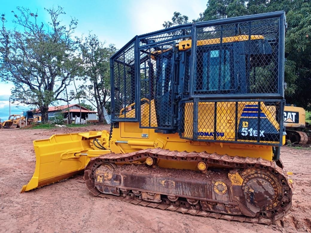Trator de esteira Komatsu D51 2016 - Imagem 1