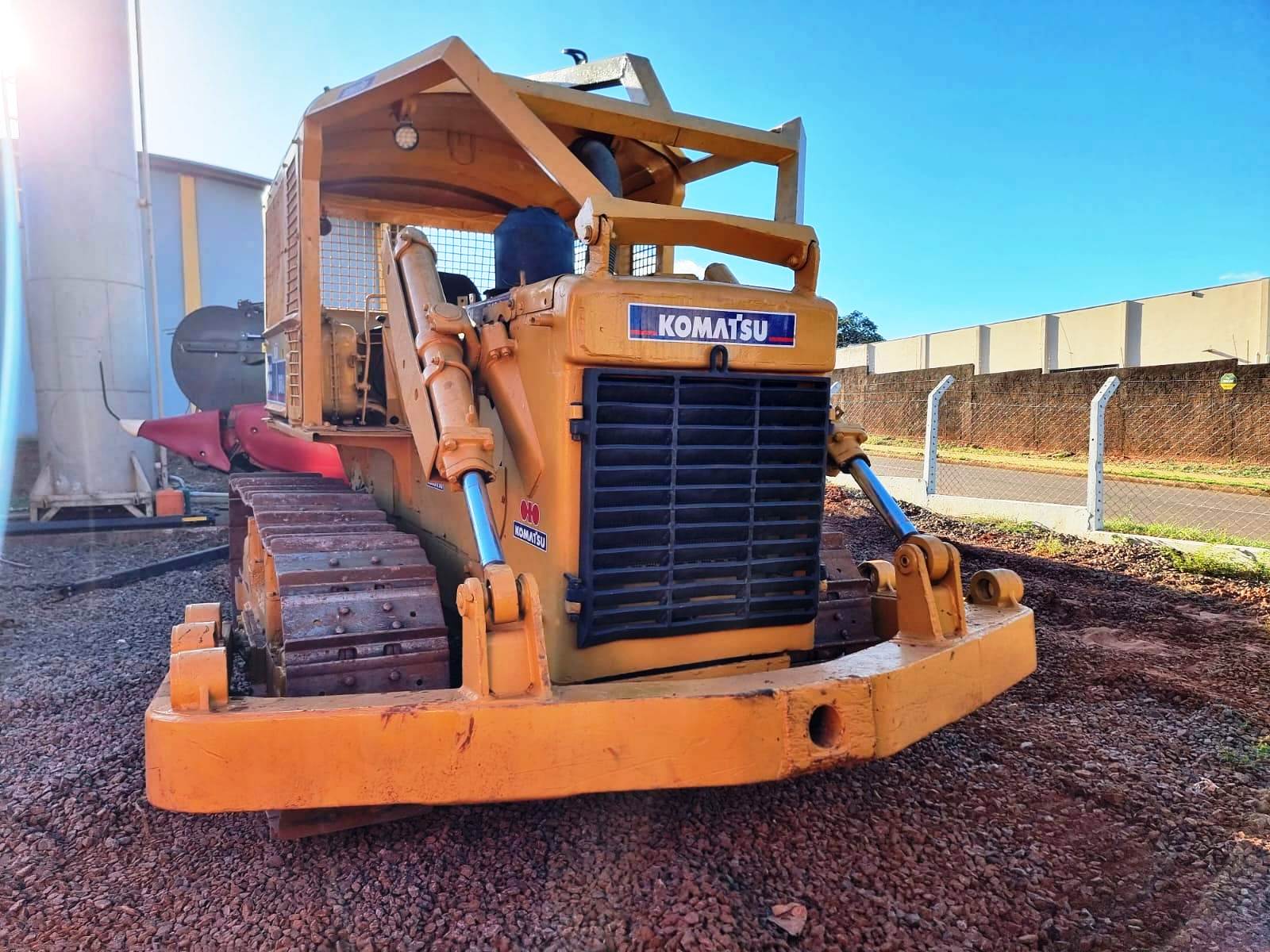 Trator de esteira Komatsu D60 1980 - Imagem 6