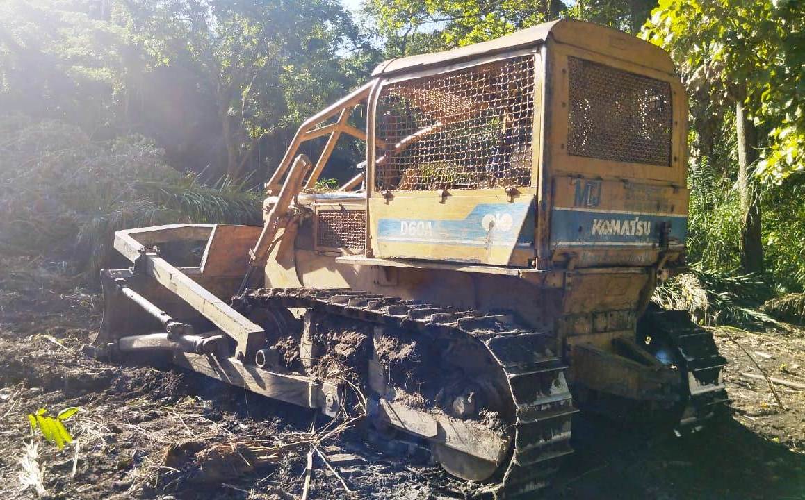 Trator de esteira Komatsu D60 1985 - Imagem 6