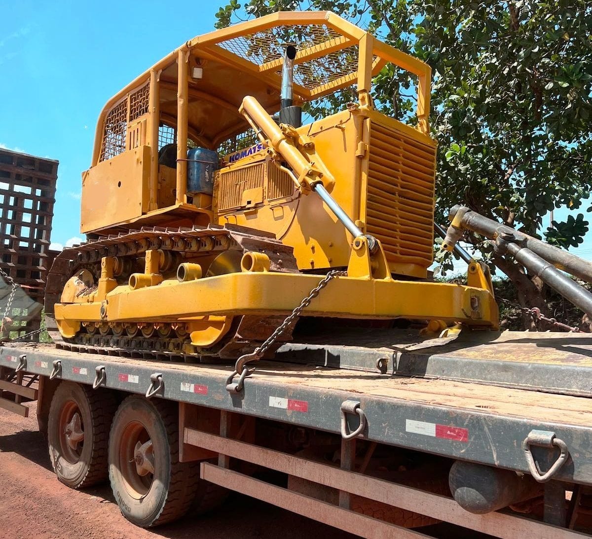 Trator de esteira Komatsu D60 1998 - Imagem 4