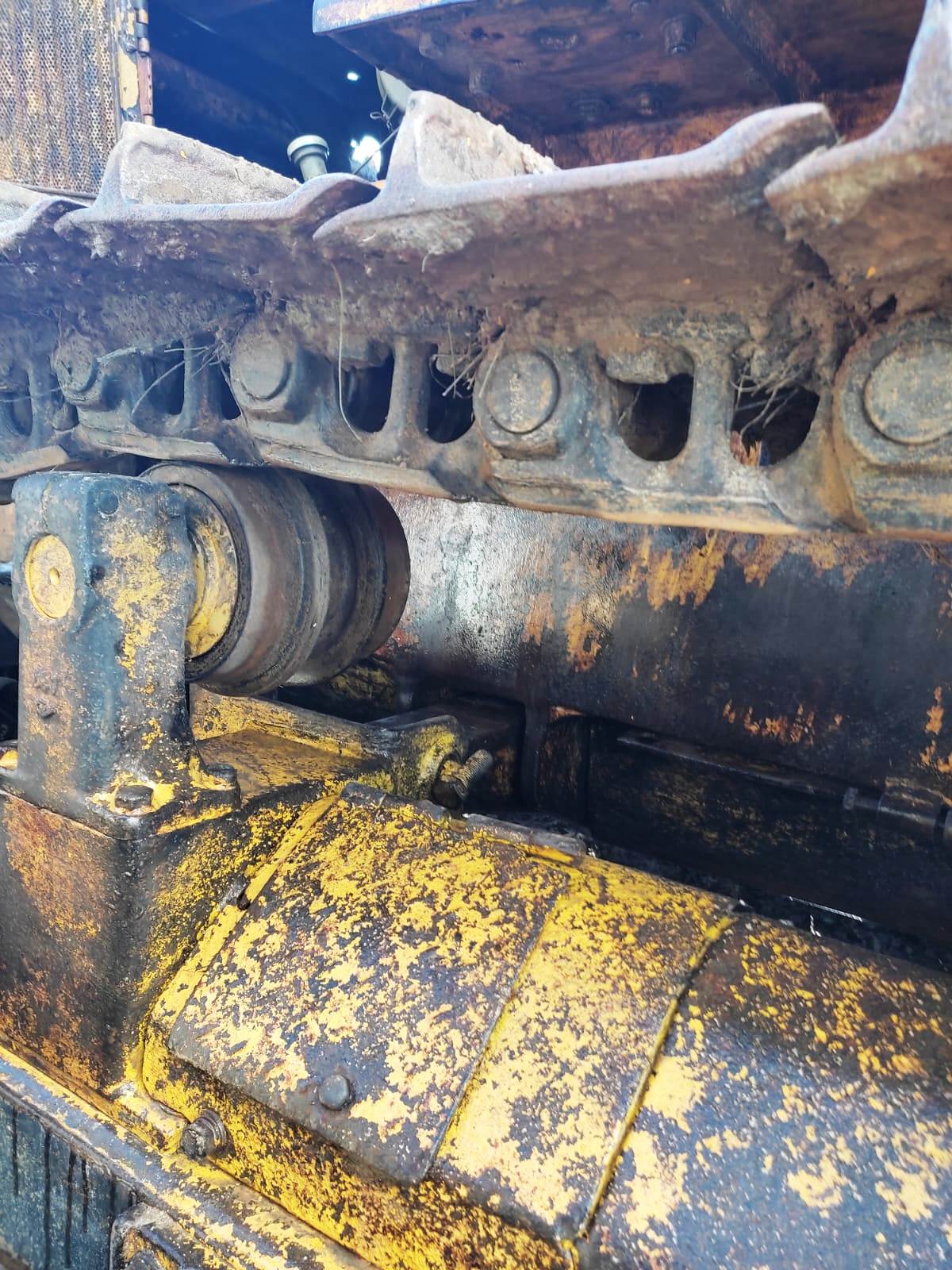 Trator de esteira Komatsu D60 1998 - Imagem 7