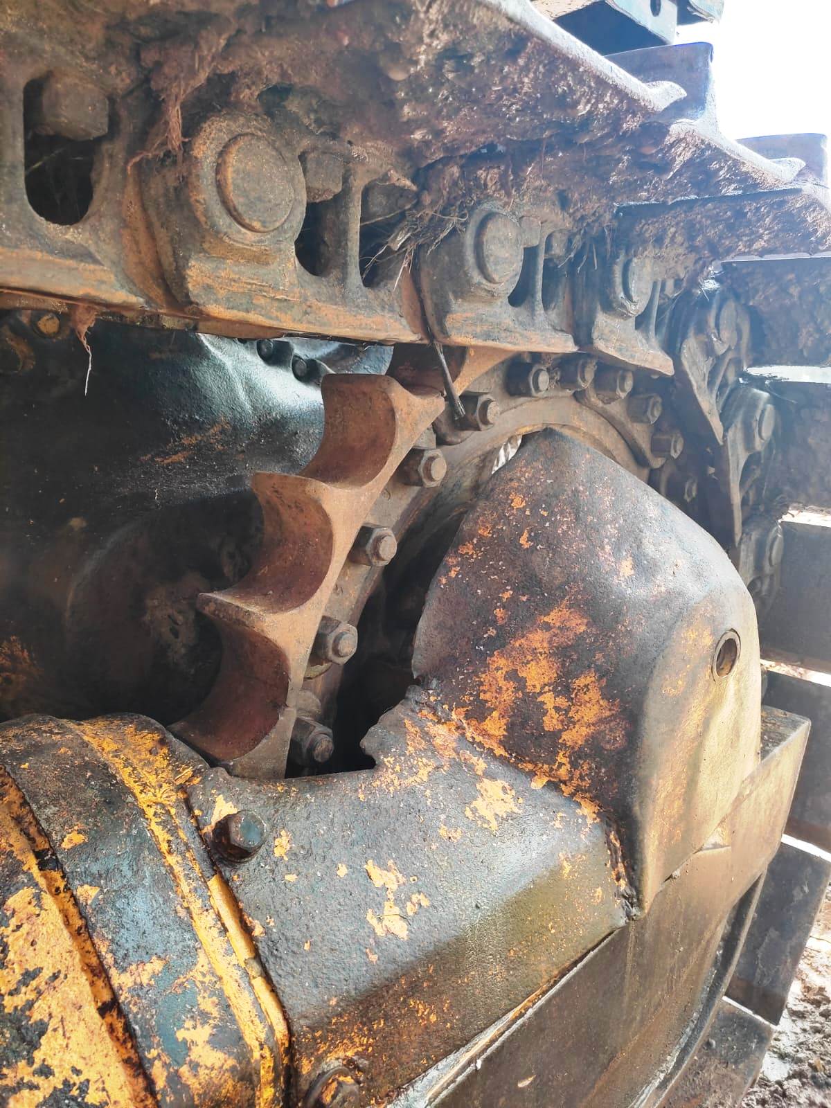 Trator de esteira Komatsu D60 1998 - Imagem 10