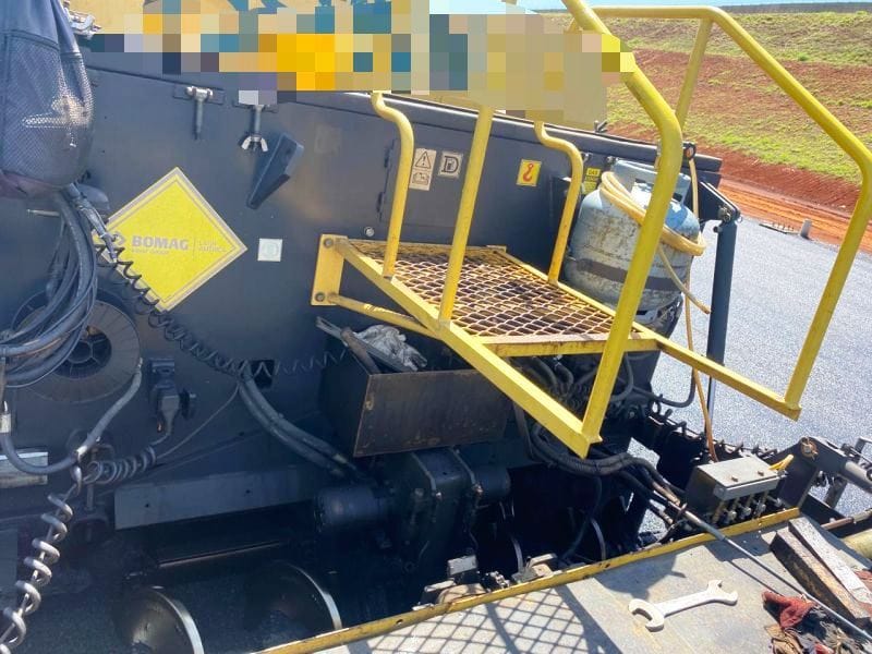 Vibroacabadora Bomag VDA 700 2022 - Imagem 9